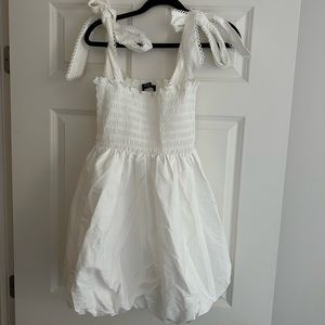 Tuckernuck white dress never worn